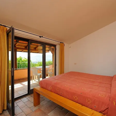 La Torriola Тоди