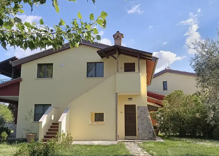 Alloggio per agriturismo La Torriola Todi